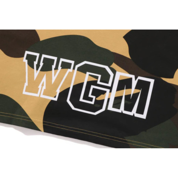 베이프 자이언트 1ST 카모 샤크 반팔티 2컬러 1L30109011