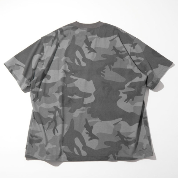 프릭스스토어 노티카 빅 실루엣 아치 로고 카모플라 무늬 크루넥 티셔츠 2컬러 1026207500199