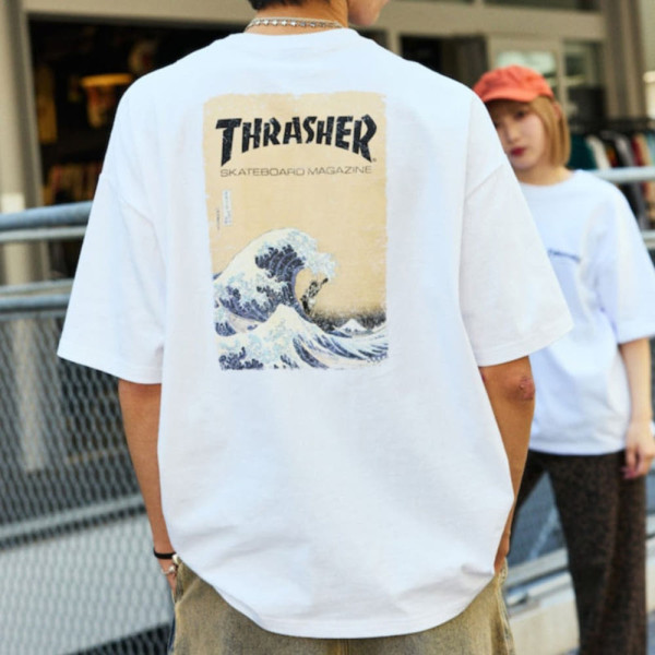 프릭스스토어 별주 THRASHER 빅 실루엣 Japan Art 백 프린트 티셔츠 2컬러 1226327600228