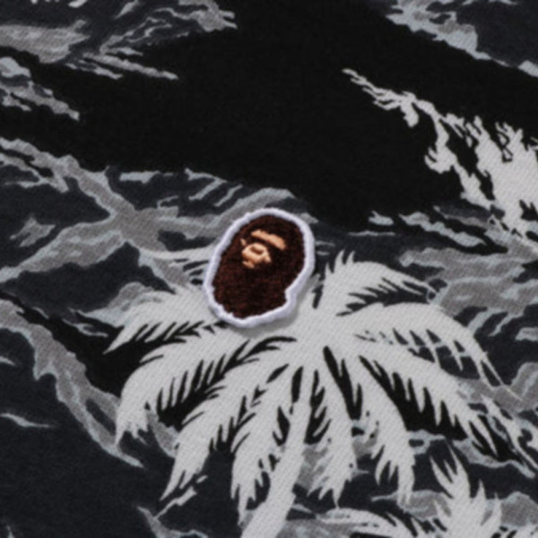 베이프 팜트리 카모 원포인트 릴렉스 핏 티셔츠 3컬러 1L30109317