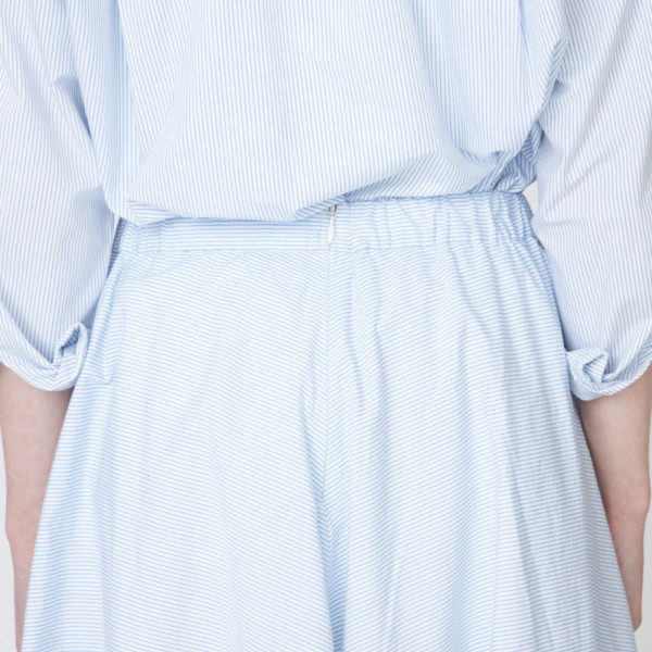 나나미카 여성 스트라이프 서큘러 스커트 3컬러 S25SE093