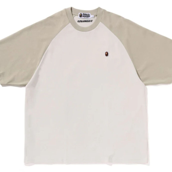 베이프 원 포인트 릴렉스핏 래글런 티셔츠 2컬러 1L80109306