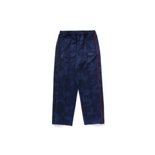 베이프 X 파가니 솔리드 카모 로고 릴랙스 핏 트랙 팬츠 2컬러 1L23152903