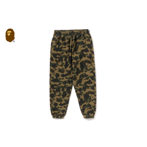 베이프 1ST 카모 원포인트 릴렉스핏 스웻팬츠 3컬러 1L80152320