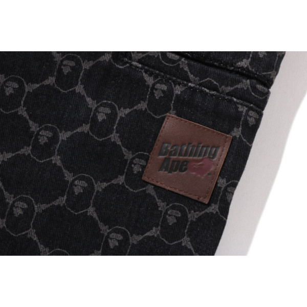 베이프 컬리지 모노그램 릴렉스핏 13OZ 데님 쇼츠 2컬러 1L30151302