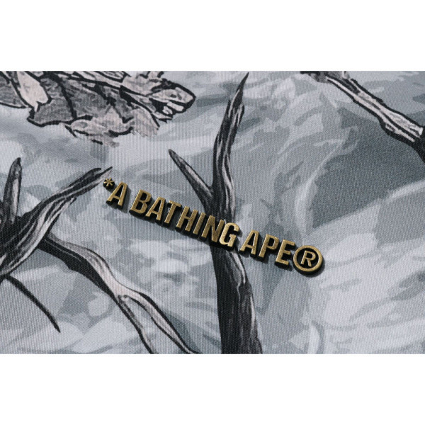 베이프 트리 엣지 카모 봄버 자켓 2컬러 1L80141301