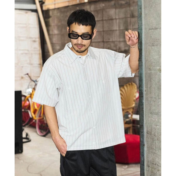 프릭스스토어 레드캡 별주 브로드 레지먼트 스트라이프 크롭 기장 워크셔츠 3컬러 1006311600011