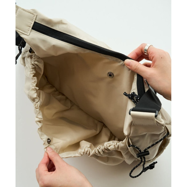 프릭스스토어 컬럼비아 별주 셔링 포켓 숄더백 1369129900009