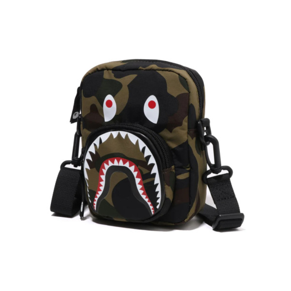 베이프 1ST 카모 샤크 미니백 2컬러 1L30190021