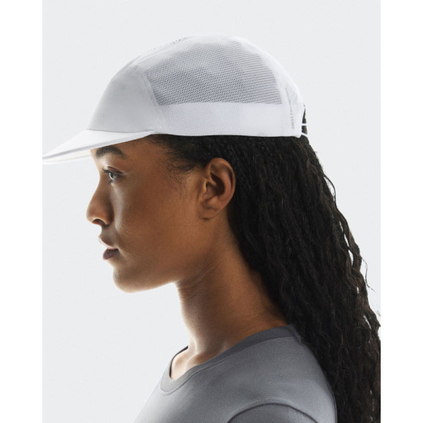 온러닝 울트라 캡 모자 2컬러 2UF30040553